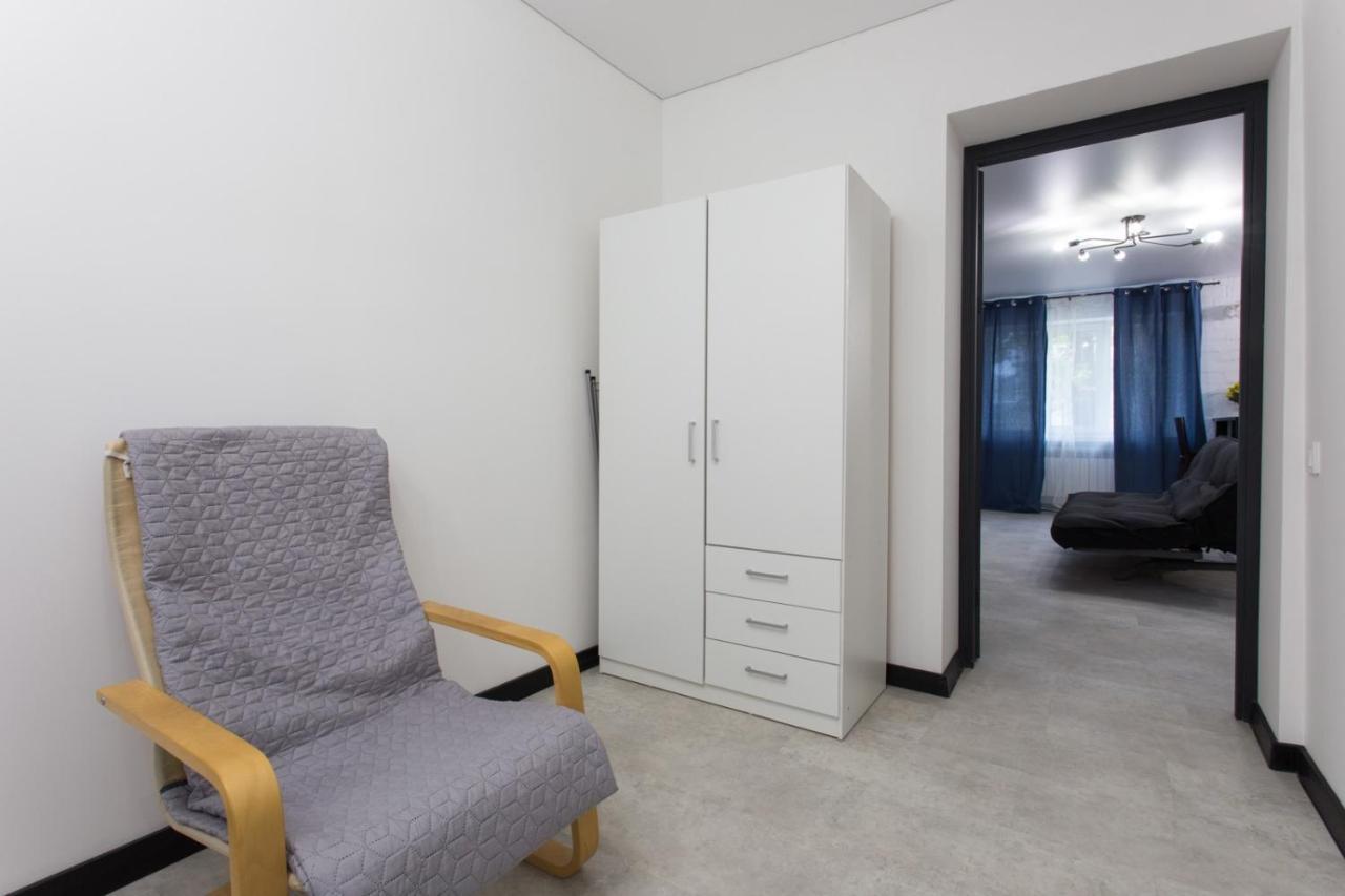 Apartment On 23 Serpnya คาร์คิฟ ภายนอก รูปภาพ