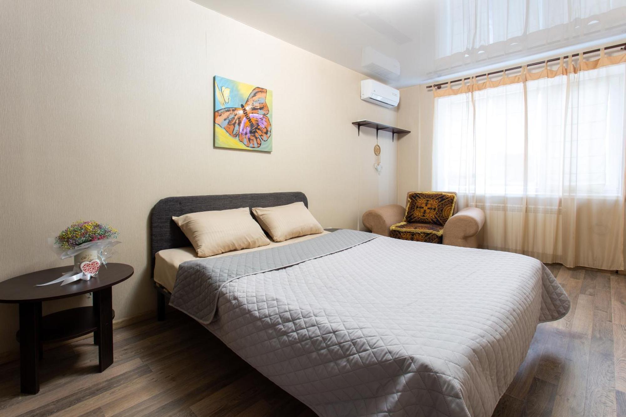 Apartment On 23 Serpnya คาร์คิฟ ภายนอก รูปภาพ