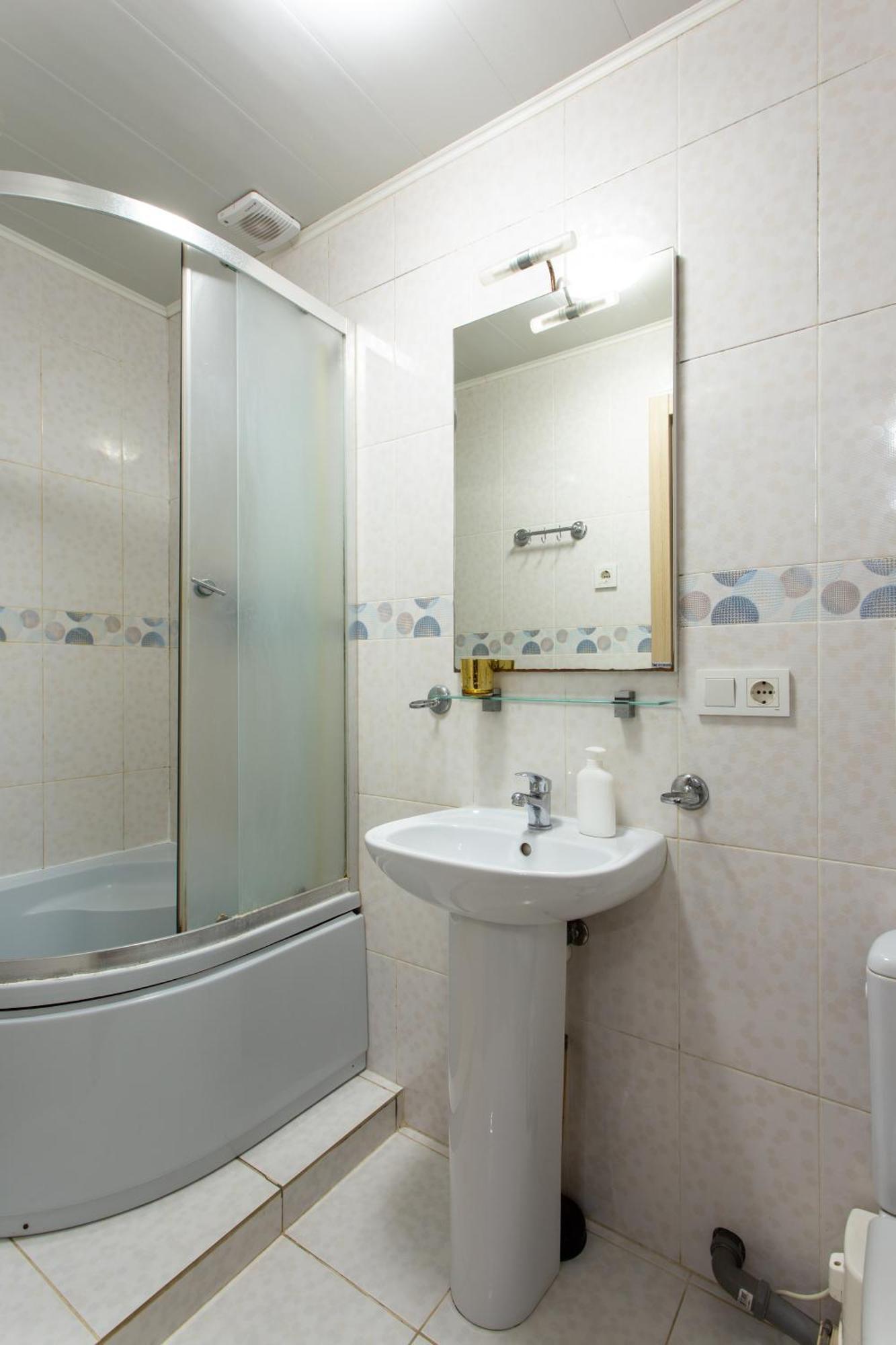 Apartment On 23 Serpnya คาร์คิฟ ภายนอก รูปภาพ
