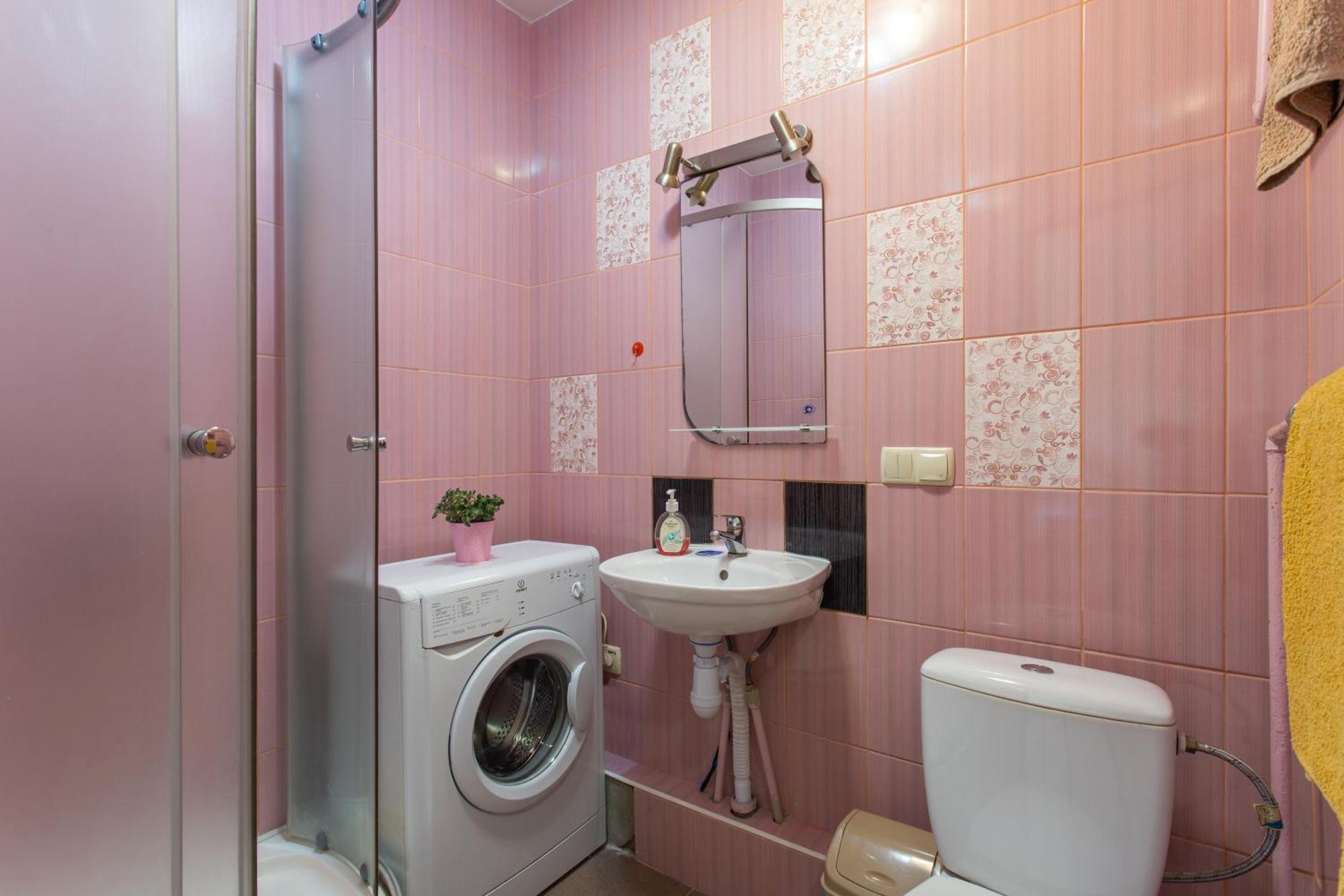 Apartment On 23 Serpnya คาร์คิฟ ภายนอก รูปภาพ