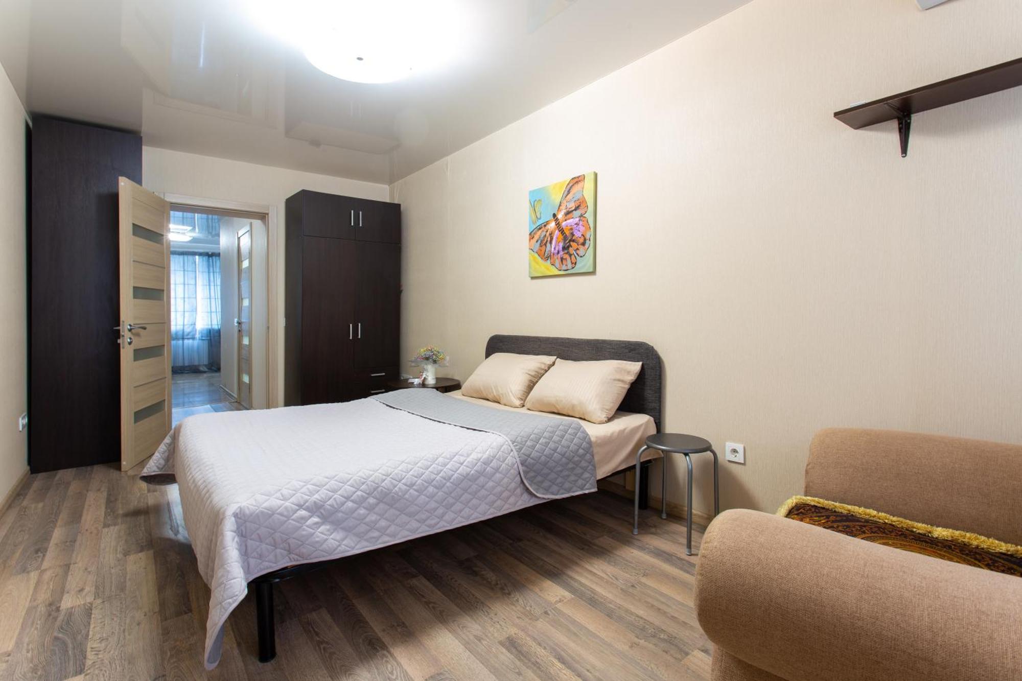 Apartment On 23 Serpnya คาร์คิฟ ภายนอก รูปภาพ