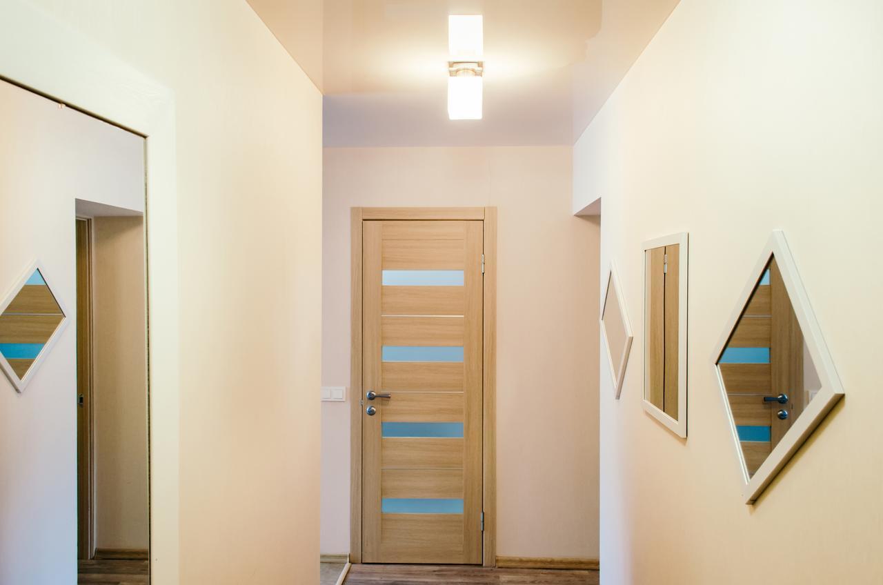 Apartment On 23 Serpnya คาร์คิฟ ภายนอก รูปภาพ